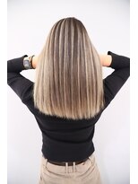 オズ 郡山桑野店(OZ)&nbsp;【OZ田中】ストレートでも可愛い#バレイヤージュカラー