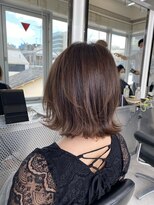 イキ 表参道(iki omotesando)&nbsp;モード/無造作ウェーブ/大人ガーリー[表参道駅]