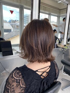 イキ 表参道(iki omotesando) モード/無造作ウェーブ/大人ガーリー[表参道駅]