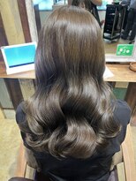 セブンベルベット(7 Velvet)&nbsp;オリーブグレージュ【円口睦】