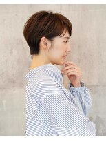 アイスバーグ(eyesburg)&nbsp;20代30代40代抜け感ショートレイヤーミルクティーベージュ