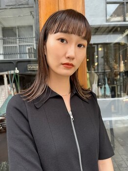 チックタック パラダイム(TICK-TOCK Paradime)の写真/白髪を活かす明るめグレイカラー。柔らかくレディな印象に◆落ち着いた色味が可愛すぎない仕上がりに◎
