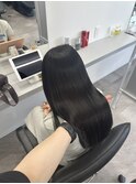 ダークグレー