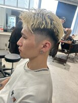 メンズサロン キング 高槻店(Men’s salon K!ng)&nbsp;波巻きツイストスパイラルパーマ/フェザーパーマ/眉毛/メンズ