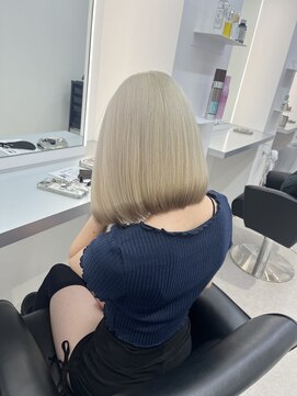 ゼロ 静岡(ZERO) ホワイトベージュ裾ブラウン