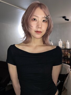 ヨハク 大阪梅田中崎町(yohaku) 【misaki】ウルフ×ピンクベージュ