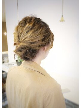 ユニオン(union) グラデーションカラーで大人アレンジ