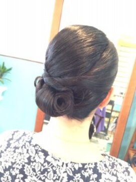 ロカット サロン(Roquat Salon) ねじクロワッサンアップアレンジ【ヘアアレンジ　立川/立川南】