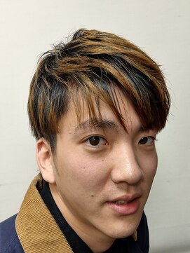 オム ヘアー(Hommes Hair) セイムレイヤースタイル