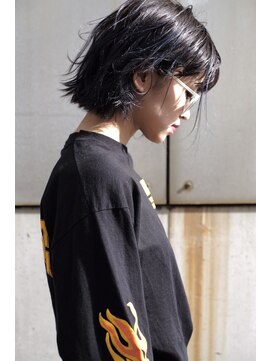 ブレス(BLESS) ブルーハイライト外ハネボブ