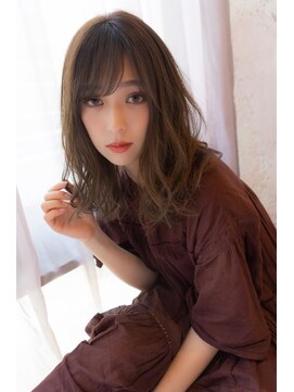 ロンドカスティーヨ 四日市(Lond castillo) 【ロンドカスティーヨ】佐次田20代30代大人透明感ペールベージュ