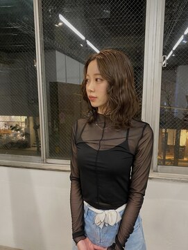 シアー(siar) ベージュ