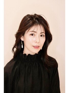 アンベリールフルー(EMBELLIR fleur) エレガントカール