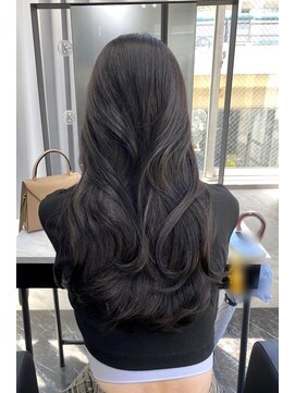 ランズ(LANDS) ダークアッシュ カラー【韓国ヘア 大阪 梅田】