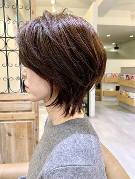 ベティバイシェーン(Betty by schon) ショートレイヤー