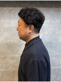 ビジネス場面にもピッタリ　清潔感MAXパーマスタイル