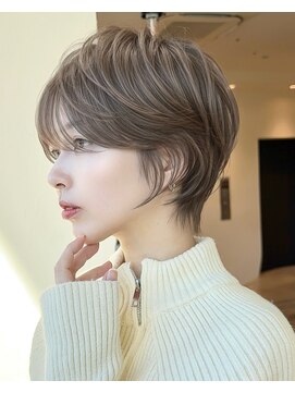 ビューレイギンザ(VIEW LEI GINZA) ミルクティーベージュショートヘア髪質改善