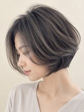 『30代40代の大人女性は白髪が出始めた方へ』ハイライトでオシャレに白髪を生かします♪♪相談して下さい　