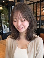 カランエノエル(Calin et Noel)&nbsp;シアーバングシースルーバング小顔前髪カット顔周りカット
