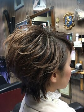 スジ盛り風ショートセット L オーバーキャプテンネイキッド Over Captain Naked のヘアカタログ ホットペッパービューティー