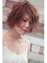 ソラ(sora)&nbsp;小顔効果　揺れるボブスタイル