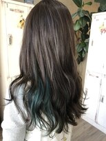 アグ ヘアー ルッカ 五所川原店(Agu hair lucca)&nbsp;ロングインナーカラー