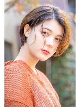 エイミー(Aimee) Aimee  ナチュラルハンサムショート×リラックスベージュ