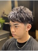 ツーブロックナチュラルショートパーマ