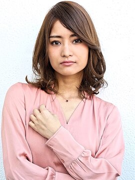 ヘアメイク フレンシア(hair make flencia) 2wayバングのパーマスタイル