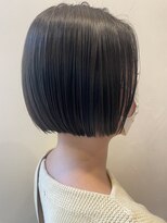 ルクール(Le Coeur)&nbsp;パツっと感がかわいいミニボブ