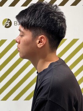 バーバーバー 四谷(BARBER-BAR) 大人の刈り上げスタイル