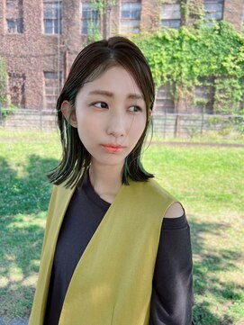 シーナ(scena) オリーブブラウン×インナーグリーン