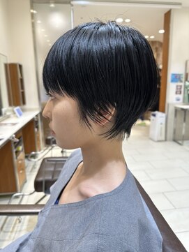 ピークアブー アヴェダ アトレ恵比寿(PEEK-A-BOO AVEDA) ベリーショート大人ショート/マニッシュショート