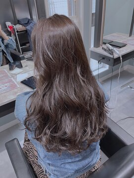 ジーズ(G's) ロングでアレンジを楽しもう♪レイヤースタイル