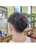ケアツイストスパイラルパーマ×アップバングベリーショート