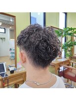 タスクヘアー(task hair)&nbsp;ケアツイストスパイラルパーマ×アップバングベリーショート