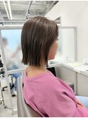 切りっぱなしボブハイライトカラーぱつっとボブ
