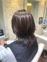 ヴィサージュプラス(VISAGE plus)&nbsp;透け感カラー×レイヤーカットで軽やかに大変身！