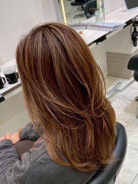 キャパ(CAPA) ハイライト×ベージュカラー(茅ヶ崎/20代/韓国ヘア/ブリーチ)