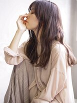 アルウ(Aru) 柔らかナチュラルロングヘア