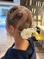 レブリィゼンコー イオンモール多摩平の森店(Reverie ZENKO)&nbsp;タイトシニヨン×オールウェーブ ZENKOイオンモール多摩平の森