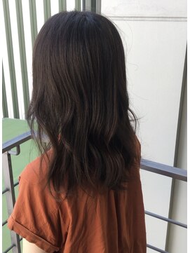 ロンド ストラーダ 心斎橋(Lond strada) セクションカラーペールベージュ