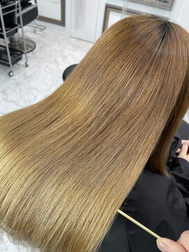 エスカーラ 表参道(THE ESCALA) @aidaman321/ゆるふわロング/センターパート/スイートAライン/