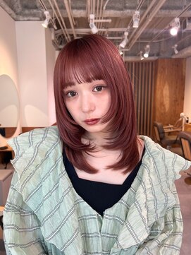 ノイカーム(noi Calm) ミディアム　レイヤーカット　くびれヘア　フェイスレイヤー