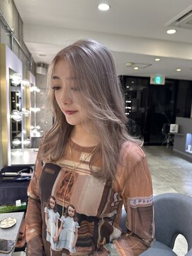 ノエ 心斎橋(Noe) 切りっぱなしボブ/エアリーロング/美髪/ピンクブラウン/心斎橋