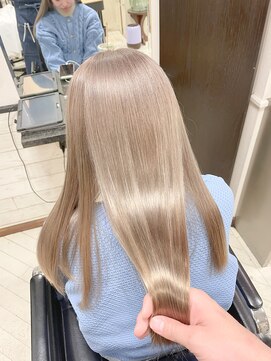 ヌーベルバレ(Nouvelle Vallee) ミルクティーベージュ/ミルキーベージュ/透明感カラーハイトーン