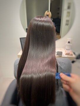 エレノア 梅田 大阪駅前第4ビル店(Eleanor) 美髪ストレート　さらさら艶々の髪に！！