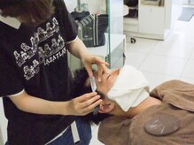 ヘアーアンドヒーリング フィール(HAIR&HEALING FEEL)