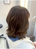 ハイライトで魅せるエアリーミディ