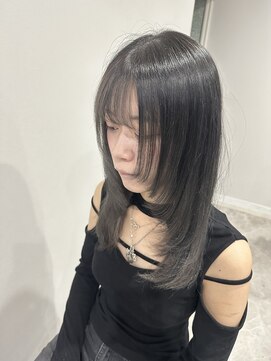 ソレイユ(Soleil) インナーシルバーカラー&レイヤーカット